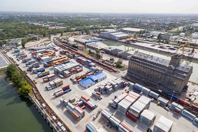 Pesti oldal és agglomeráció